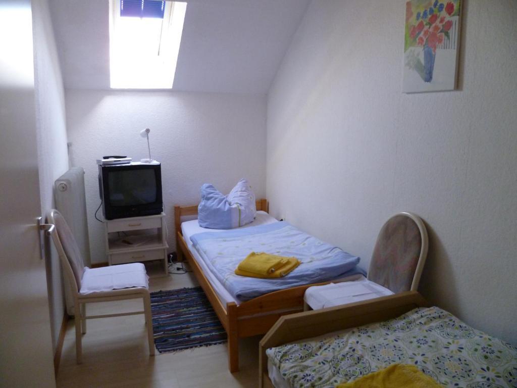 Hotel Rotbuche Westoverledingen Værelse billede